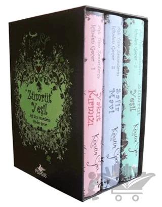 Aşk Tüm Zamanların İçinden Geçer Serisi Seti (3 Kitap Kutulu Set)