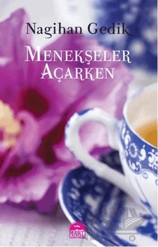Menekşeler Açarken