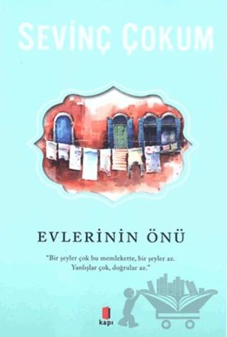Evlerinin Önü