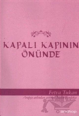Kapalı Kapının Önünde